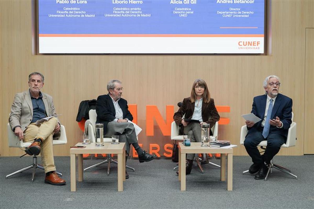 Pablo de Lora, Liborio Hierro, Alicia Gil y Andrés Betancor
