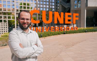 Luis Martínez Zoroa, researcher at CUNEF Universidad, gains global recognition for major advances in the Navier-Stokes problem