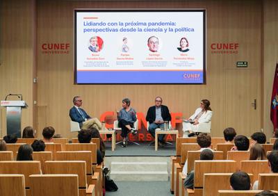 CUNEF Universidad organiza una actividad sobre ciencia, salud y economía