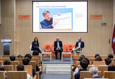 CUNEF Universidad celebra una mesa redonda sobre “Cambio climático, seguridad energética y Pacto Verde Europeo”