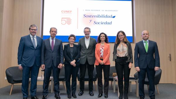 CUNEF Universidad holds a roundtable discussion on “Sustainability and Society”