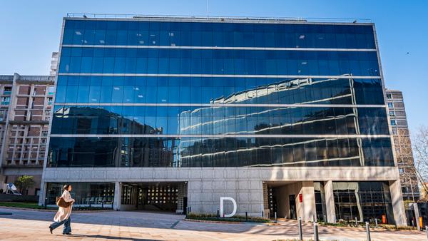 CUNEF Universidad, premio a la mejor integración audiovisual de la revista AV 2026