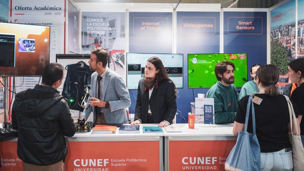 La Escuela Politécnica Superior de CUNEF Universidad presenta innovadores proyectos tecnológicos en la XV Feria Madrid es Ciencia