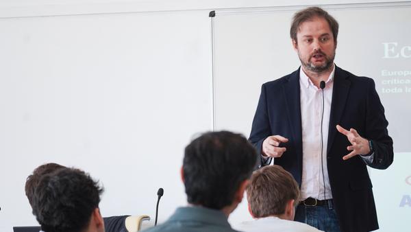 La Escuela Politécnica Superior de CUNEF Universidad reflexiona sobre la soberanía digital y el control del dato