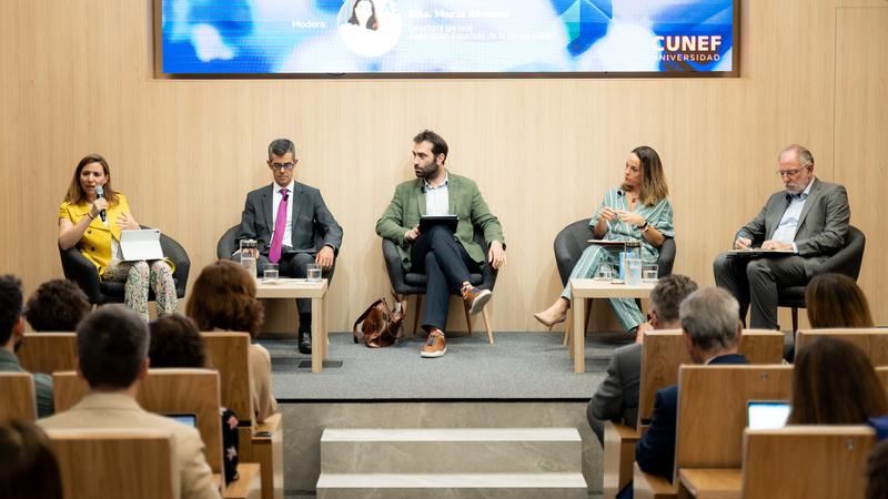 El ‘Banking Lab’ celebra una sesión de trabajo centrada en el euro digital