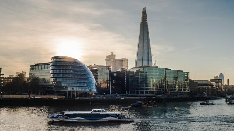 CUNEF Universidad refuerza la internacionalización de su oferta académica con dos nuevas titulaciones con la University of London 
