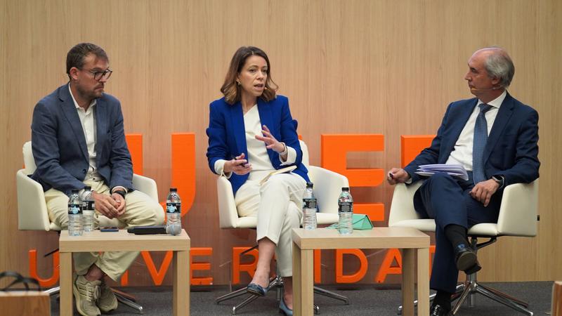CUNEF Universidad y el IEBF acogen un foro sobre tokenización y stablecoins