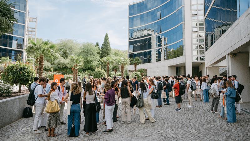 Más de 200 estudiantes de postgrado inician la actividad académica del curso 2024-2025